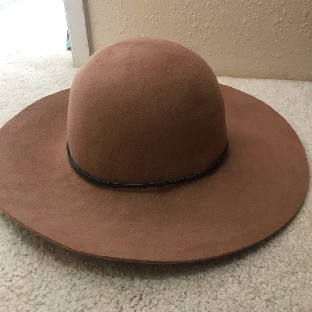 Forever 21 felt floppy hat